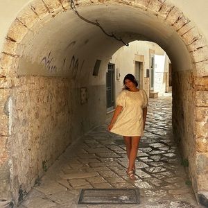 Meet your Posher, Indya